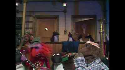 [PIGGY GRUNTING] - The Muppet Show