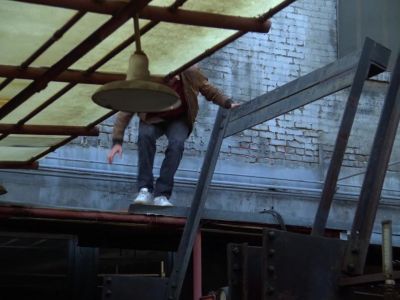 PILOT: Andrews, this is
Lima Juliet Niner-Four. - MacGyver