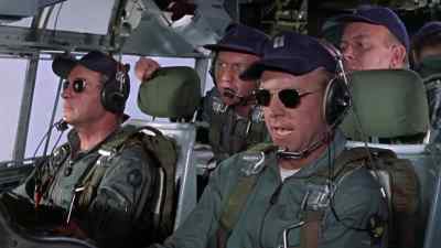 Pilot to crew chief...
Get ready, fellas. - Moon Pilot