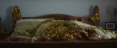 ♪ Pines had fallen
from the family tree ♪ - Feather Christmas