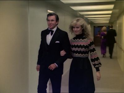 [Ping-pong ball bouncing] - The Love Boat