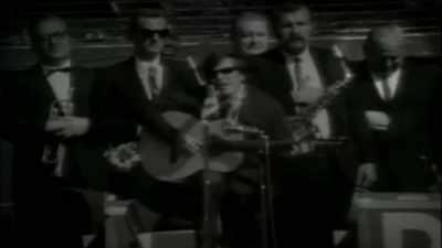 Plan değişiyor - Jose Feliciano: Behind This Guitar