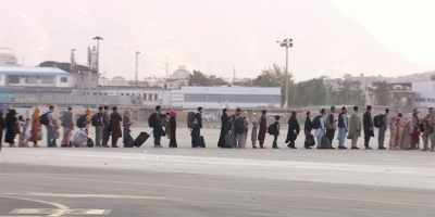 [plane engine roaring] - Escape from Kabul