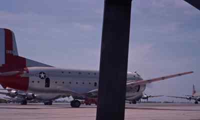 (plane engines roaring) - Strategic Air Command