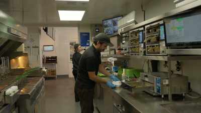 Plant-based burgers
use much less water, - Evolving Vegan