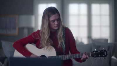 [PLAYING GUITAR] - A Million Little Things