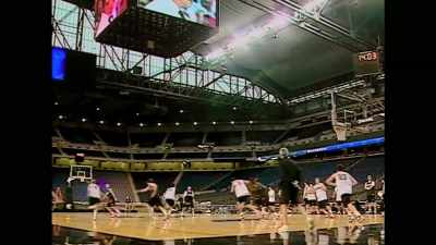 Playing in a football stadium, - Stephen Curry: Underrated