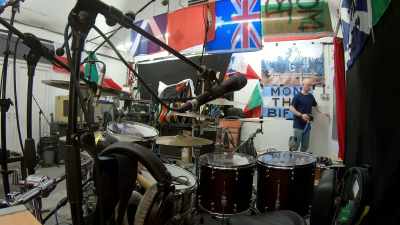[PLAYING SYNTH] - Biffy Clyro: Cultural Sons of Scotland