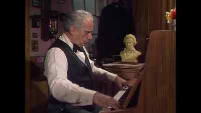 [PLAYS DISSONANT CHORDS] - The Muppet Show
