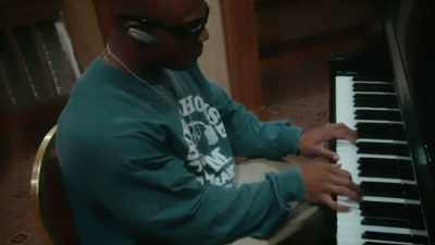 (PLAYS GENTLE MELODY) - Breaking Olympia: The Phil Heath Story