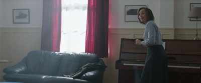 (PLAYS NOTE) - Military Wives