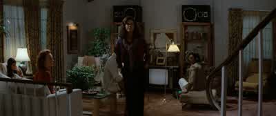 Please answer me, baby. - Poltergeist