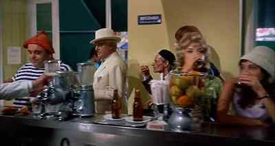 Please be so kind as to go away - It Started in Naples