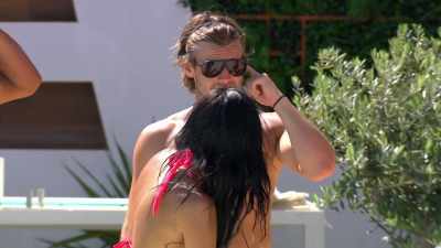 Please, can you spell
"frigid"? - Love Island