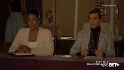 - Please cue the music.
- Actually, I'd like to perform something different. - American Soul