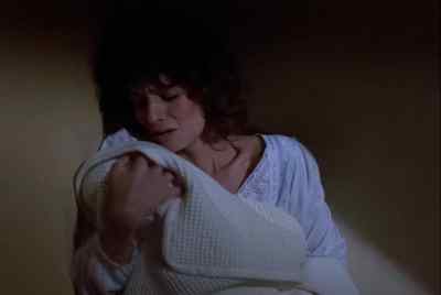 Please don't cry. - Moonlighting