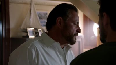 Please don't do that. - The Last Ship
