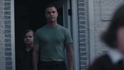- Please don't leave.
- Tyson! - A Rose for Her Grave: The Randy Roth Story