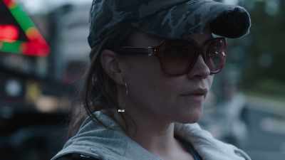 - Please don't make me do this.
- Suck it up, Amber. - FBI: Most Wanted