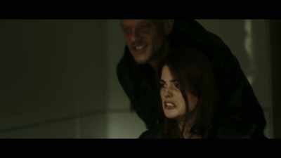 - Please don't, please don't
hurt her, I'm begging you. - Trafficking