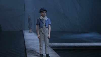 ― Please don't!
― Very well, sir. - Great British Theatre