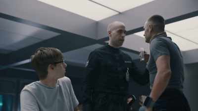 - Please. Give it back.
- Give it back. - The Ark
