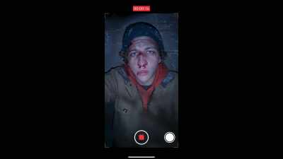 Please give this video to my mother,
Elaine Braddock. - Wireless