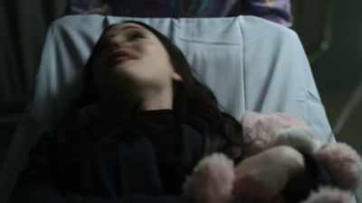 ‐ Please, I don't wanna do this.
I'm scared. - Dollface
