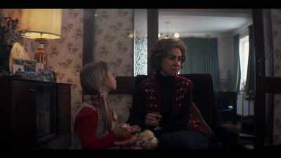 Please!
I think she'd quite like that. - The Long Shadow