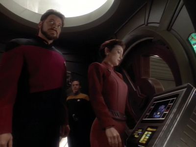Please identify for access
to U.S.S. Defiant. - Star Trek: Deep Space Nine
