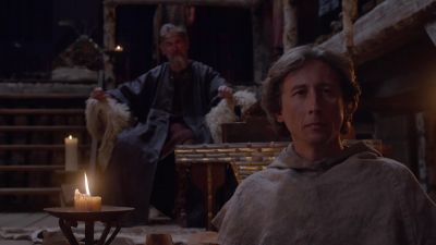 Please inform the king
Danes don't bow to Christians. - The Last Kingdom