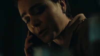 - Please just, just call
me when she's asleep. - Uppercut