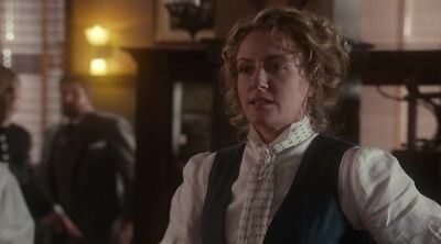 Please, just wait here. - Murdoch Mysteries