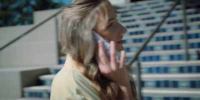 Please leave a message. - Tall Girl 2