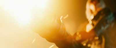 ♪ Please let me go,
Everybody want us to know ♪ - Guns Akimbo
