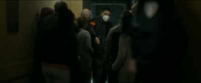 Please, move back.
Give us some space. - Infested