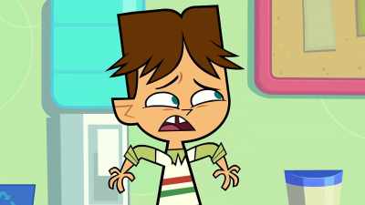 - Please no. Please.
Not to the-- - Total DramaRama