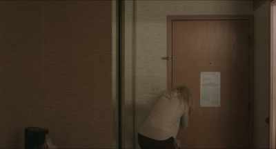Please open the door! - Bad Things