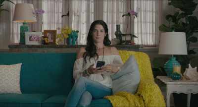 Please pick up
the phone, Lisa. - Killing Gunther