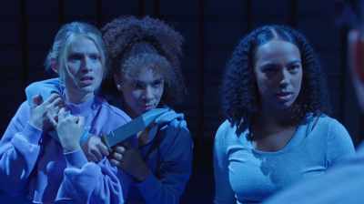 - Please, please.
- It's too high - Bring It On: Cheer Or Die