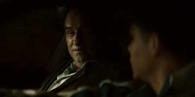 - Please, please, please, don't.
- Whoa, take a breath. - The Penguin