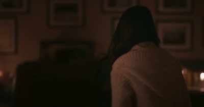 Please, please-please just...
Please just stay away from me. - The Republic of Sarah