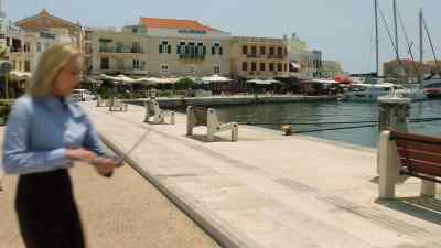 Please, please, Wi-Fi, Wi-Fi. - A Greek Recipe for Romance