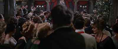 Please. Quiet, friends.
Please give way, yes? - Doctor Zhivago