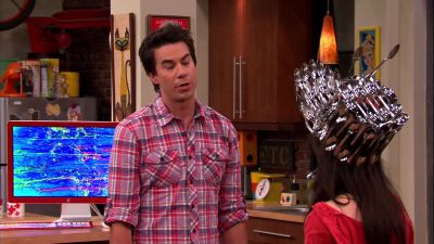 Please. - iCarly