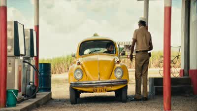 Please show me the fire extinguisher. - The Secret Agent