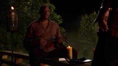 Please, sit. - Stargate SG-1