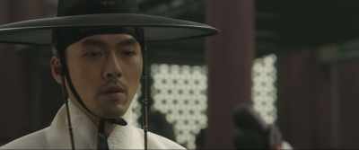 Please take my wife and
unborn child to Qing." - Rampant