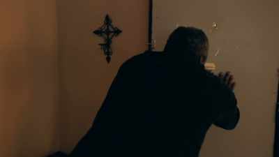 Please try
to stay calm. - The Killing of Kenneth Chamberlain