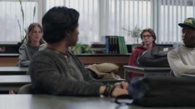 Please welcome elizabeth thomas
to third period health sciences. - Abducted by My Teacher: The Elizabeth Thomas Story